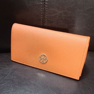 Tory Burch Elegant Orange Signature Eyeglass Case W Magnetic Snap NWOT